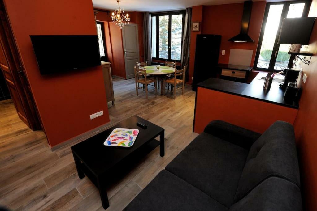 Appartement Charlannes لا بوربول المظهر الخارجي الصورة
