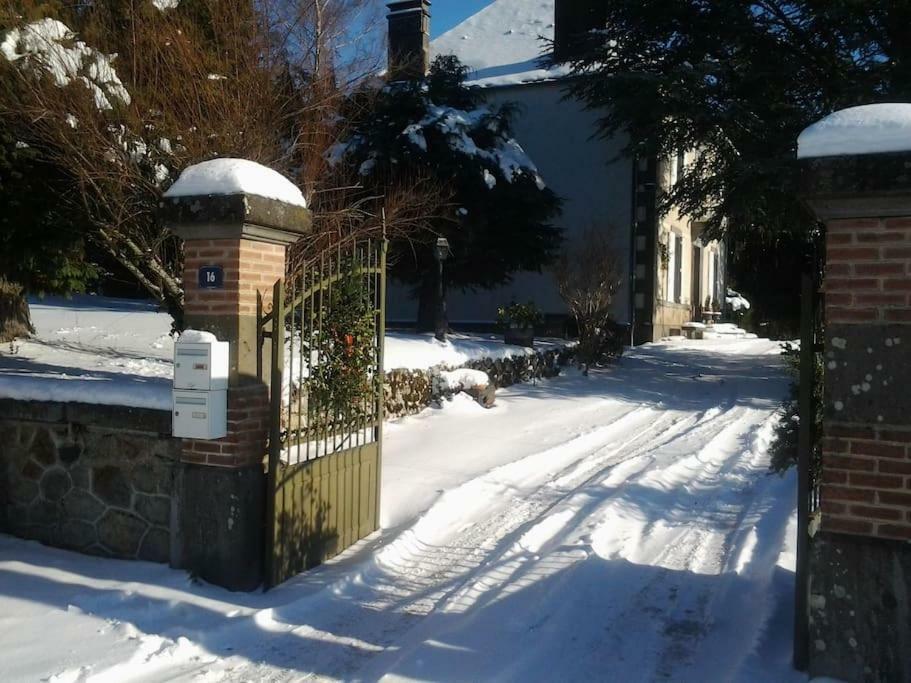 Appartement Charlannes لا بوربول المظهر الخارجي الصورة