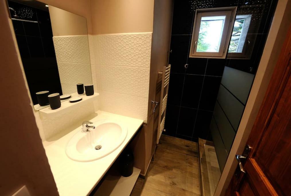 Appartement Charlannes لا بوربول المظهر الخارجي الصورة