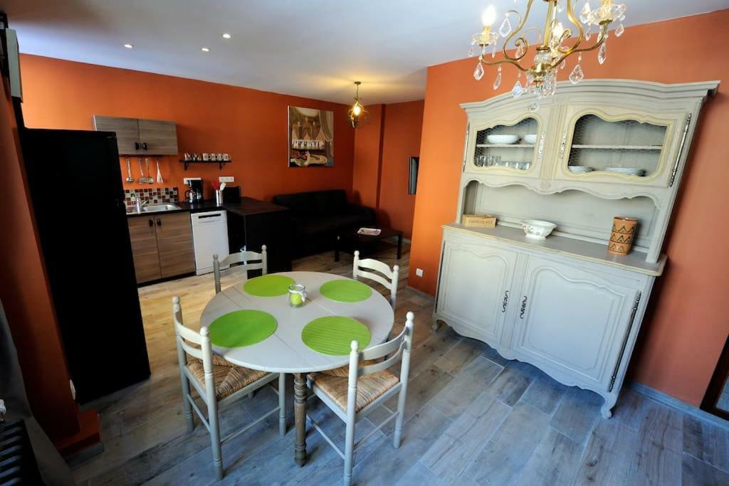Appartement Charlannes لا بوربول المظهر الخارجي الصورة